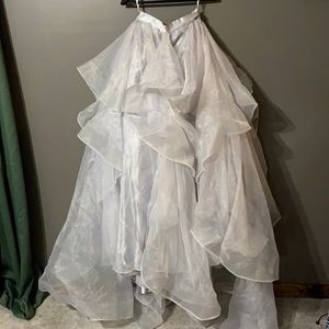 Mr. Pretty Skirt- Silver/light Grey- Medium